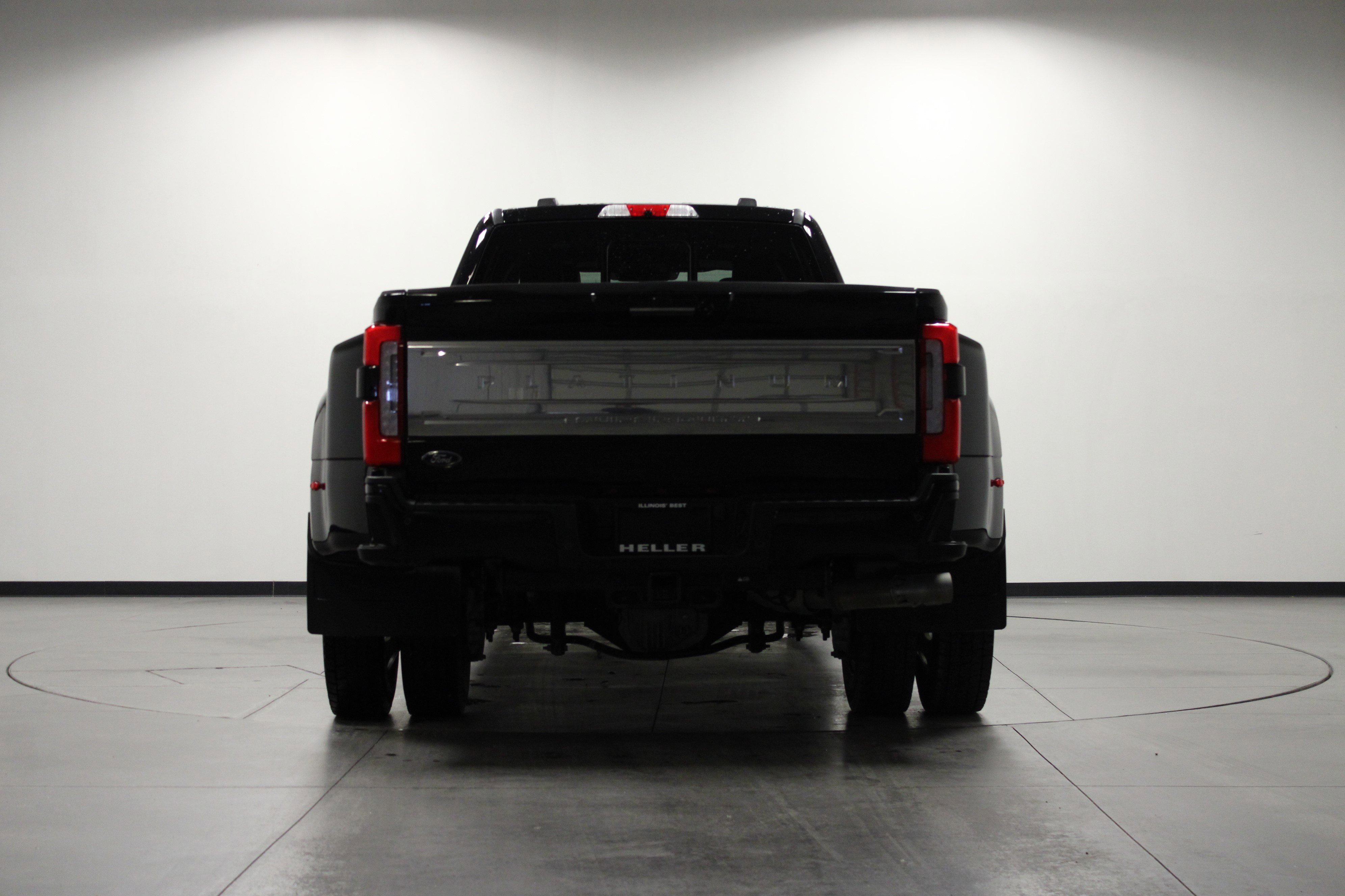 Used 2024 Ford F450 Platinum w/ Snow Plow Prep Package image 5