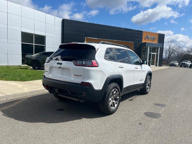 Used 2022 Jeep Cherokee Trailhawk w/ Comfort/Convenience Group image 2