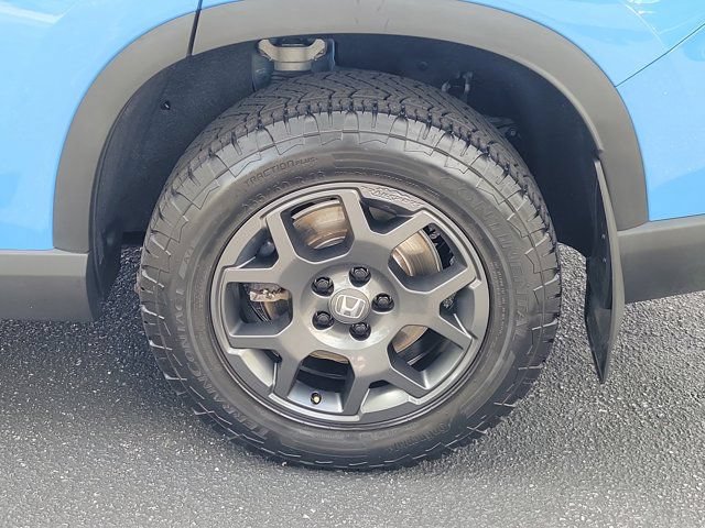 Certified 2025 Honda Pilot TrailSport image 32