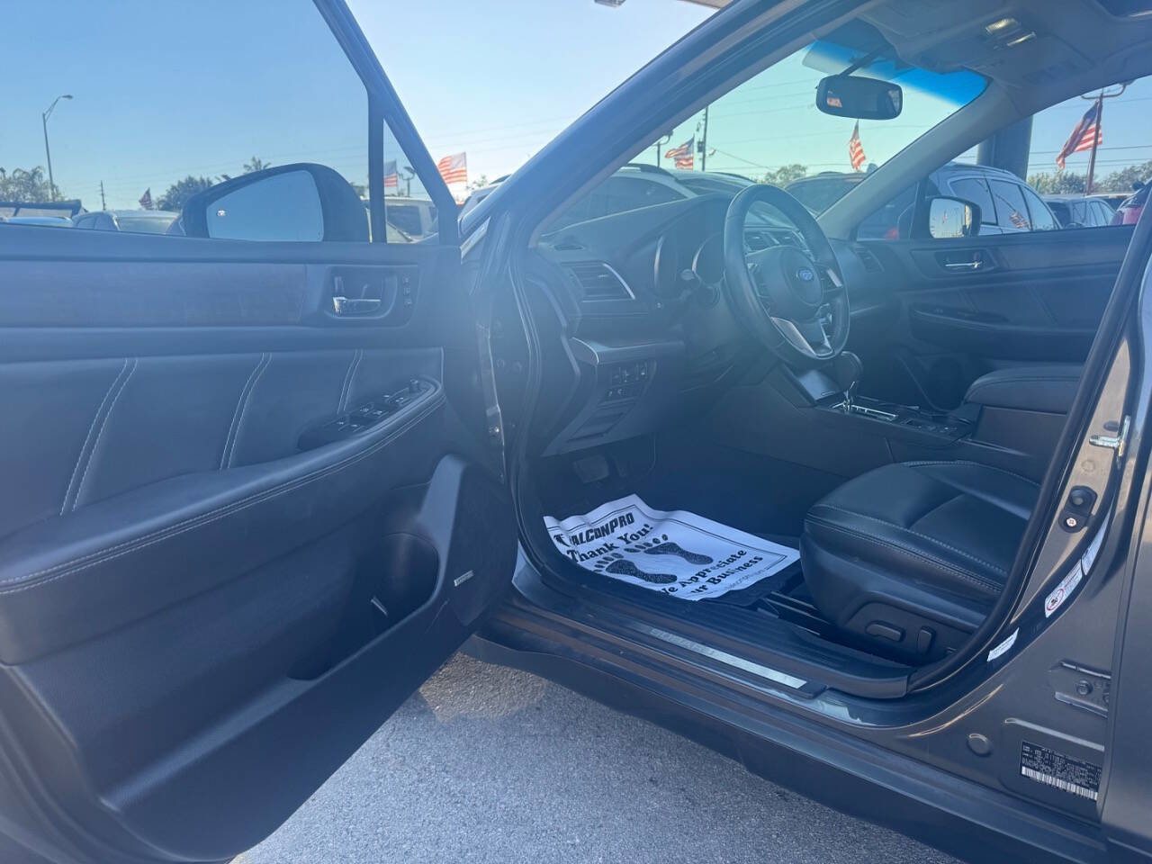 Used 2018 Subaru Outback 2.5i Limited AWD/4WD image 8
