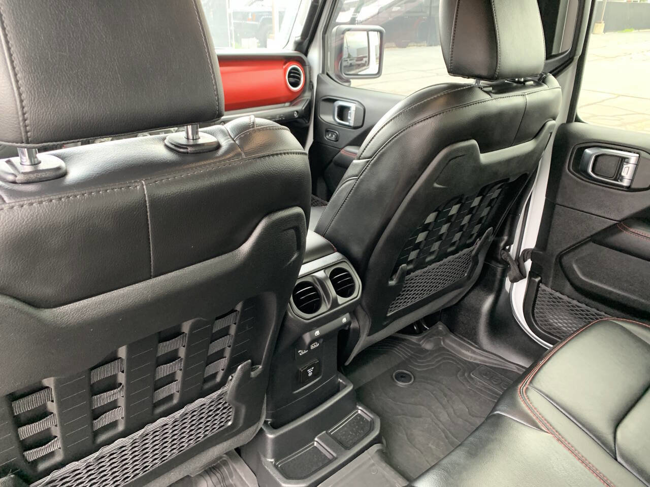 Used 2023 Jeep Wrangler Unlimited Rubicon w/ Dual Top Group AWD/4WD image 21