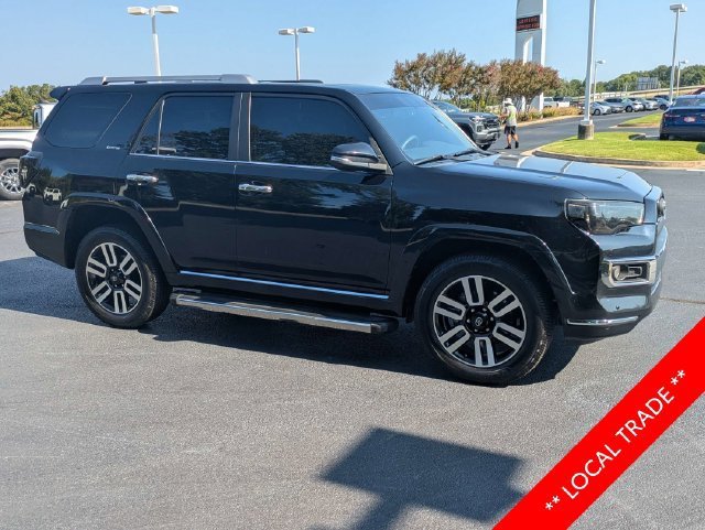 Used 2019 Toyota 4Runner Limited AWD/4WD image 2