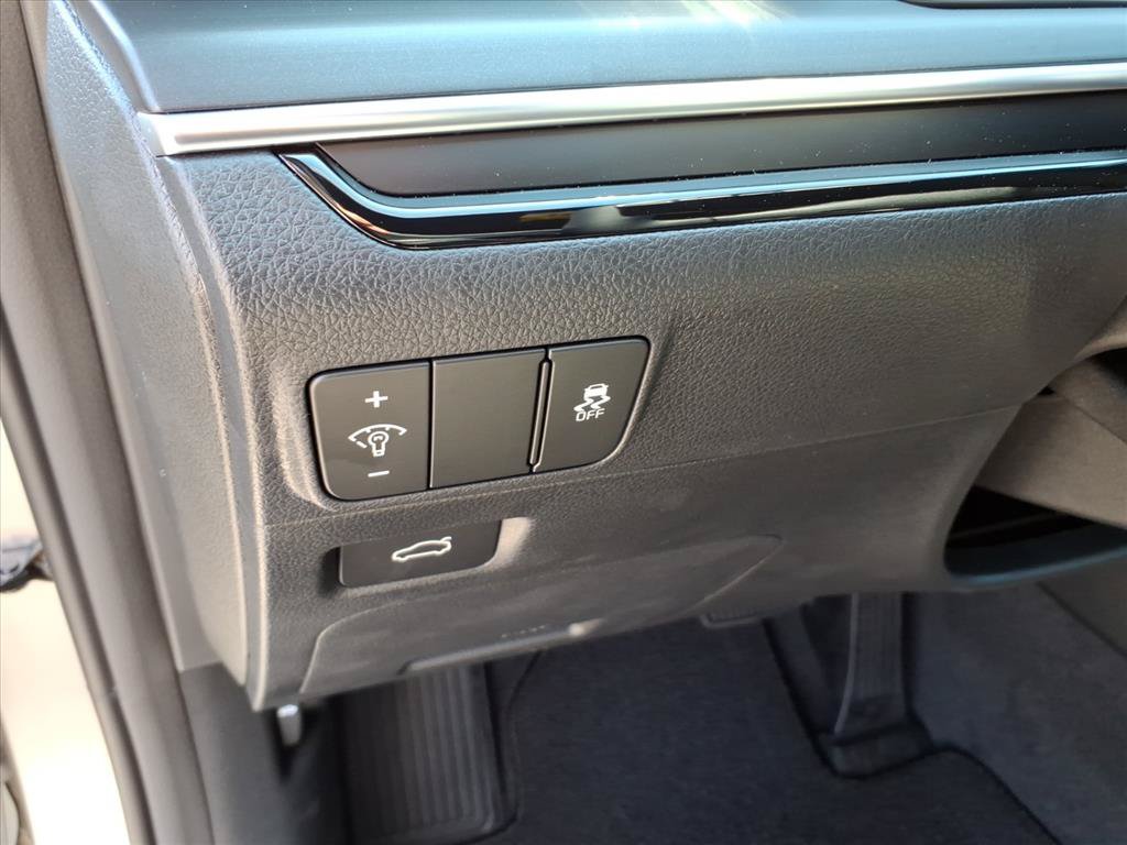 New 2026 Kia K5 GT-Line w/ GT-Line Premium Package FWD image 16