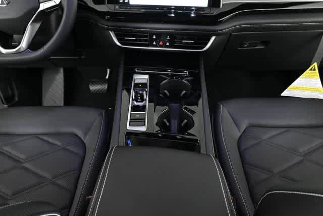 New 2026 Volkswagen Atlas Cross Sport SE FWD image 27