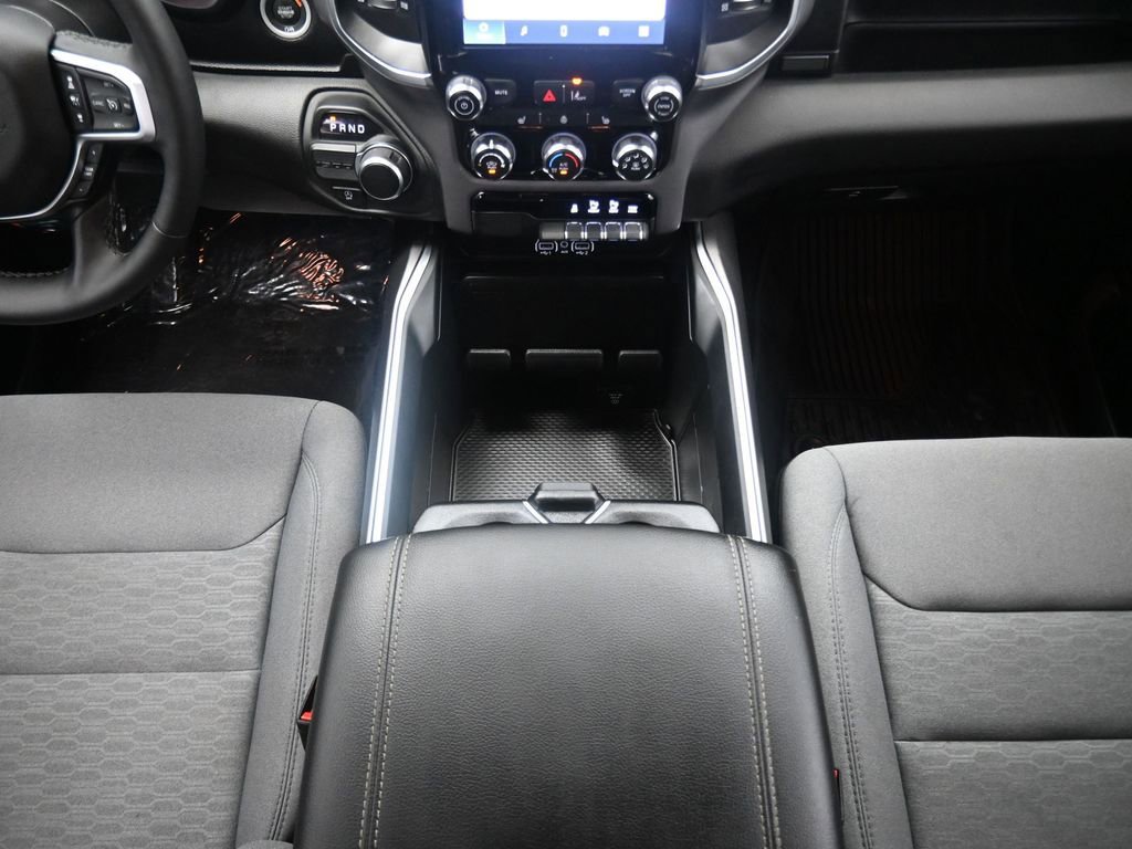 Used 2025 RAM 1500 Big Horn image 28