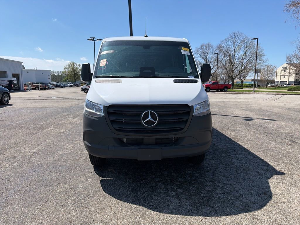Used 2026 Mercedes-Benz Sprinter 4500 image 3