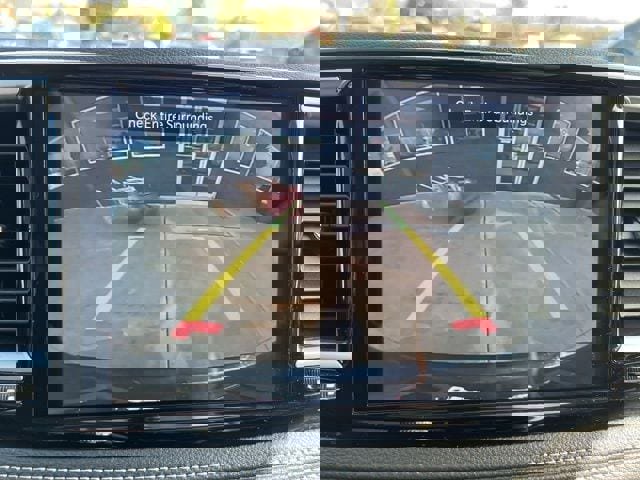 Used 2024 Chrysler Pacifica Limited image 30