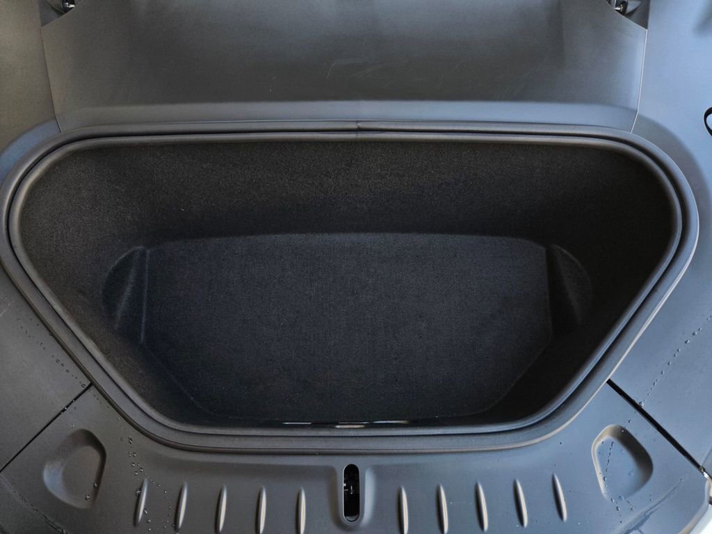 Used 2022 Tesla Model S image 33