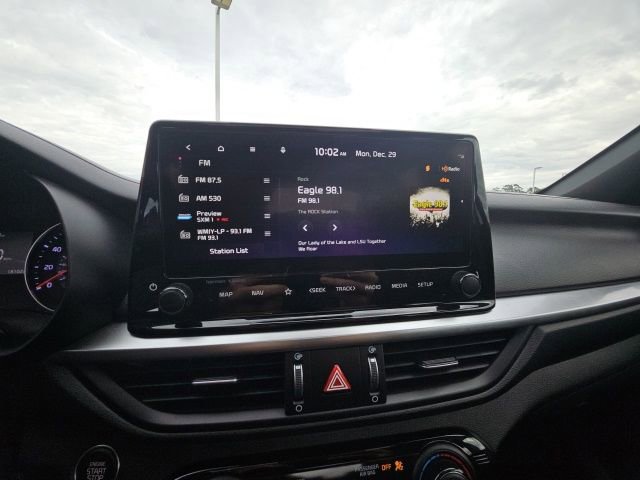 Used 2024 Kia Forte GT-Line w/ GT-Line Premium Package image 45