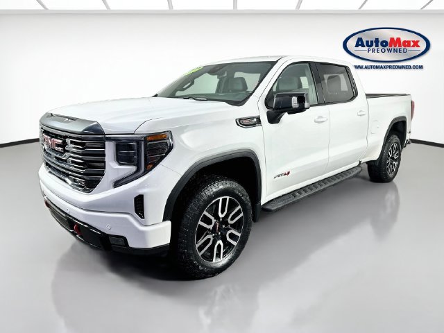Used 2022 GMC Sierra 1500 AT4 w/ Sierra Safety Plus Package AWD/4WD image 5