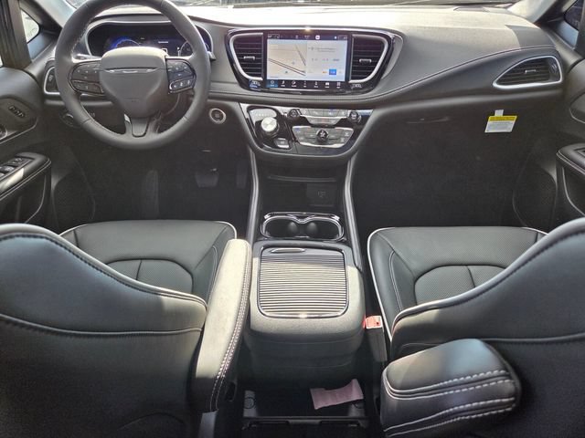 New 2027 Chrysler Pacifica Limited FWD image 14