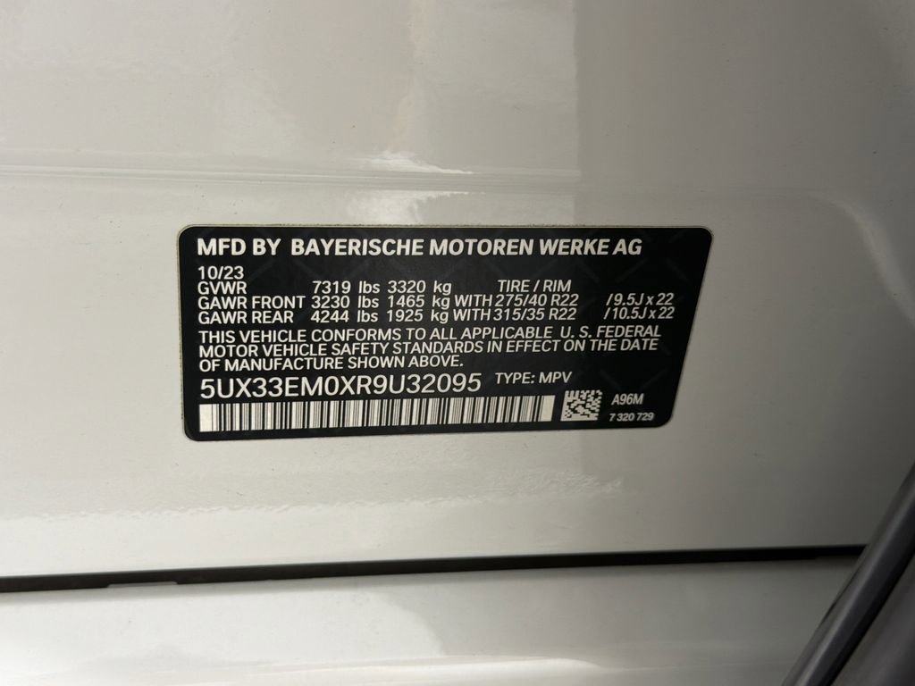 Used 2024 BMW X7 M60i w/ Executive Package image 43