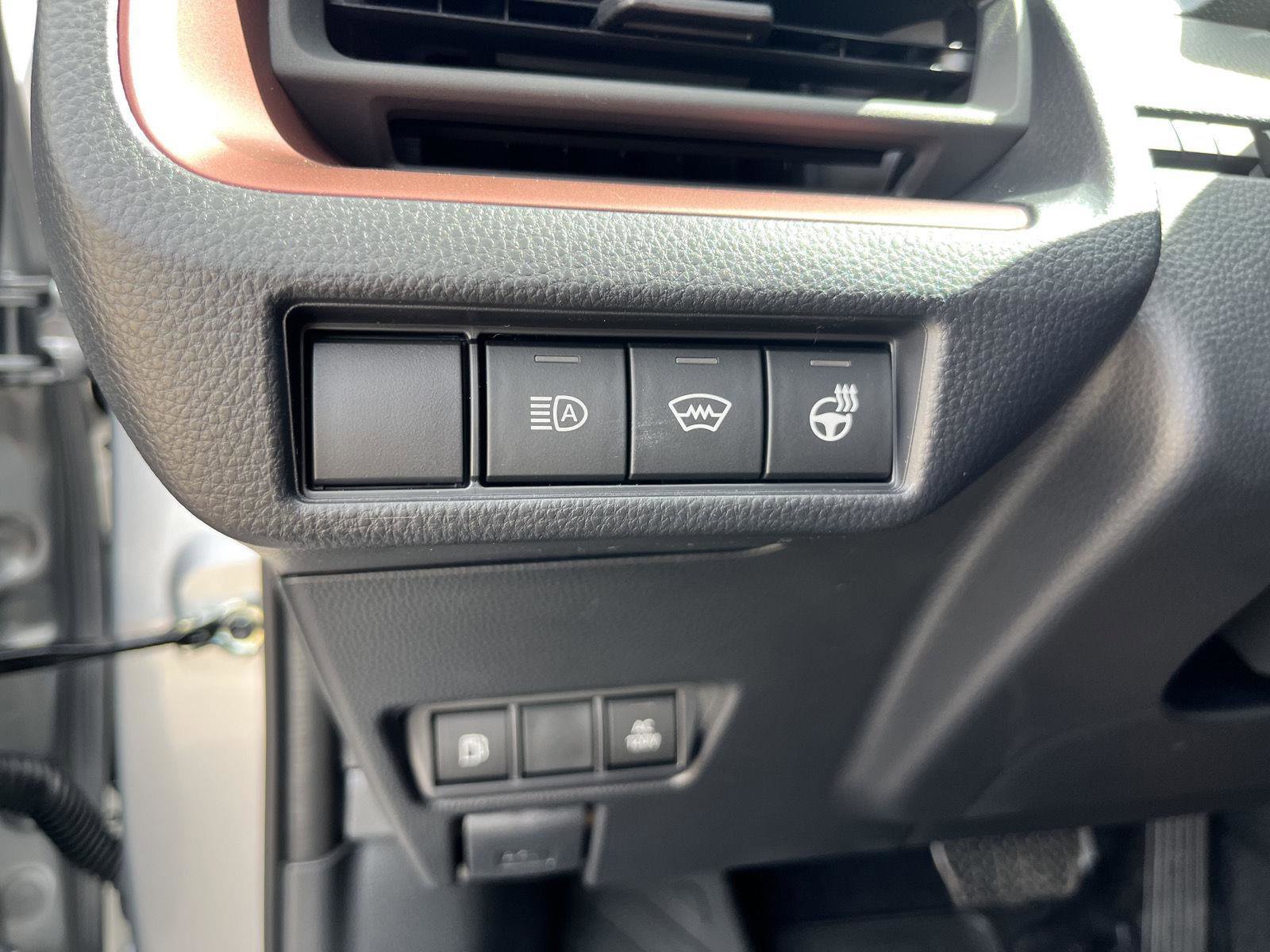 New 2026 Toyota Prius Plug-In Hybrid image 34