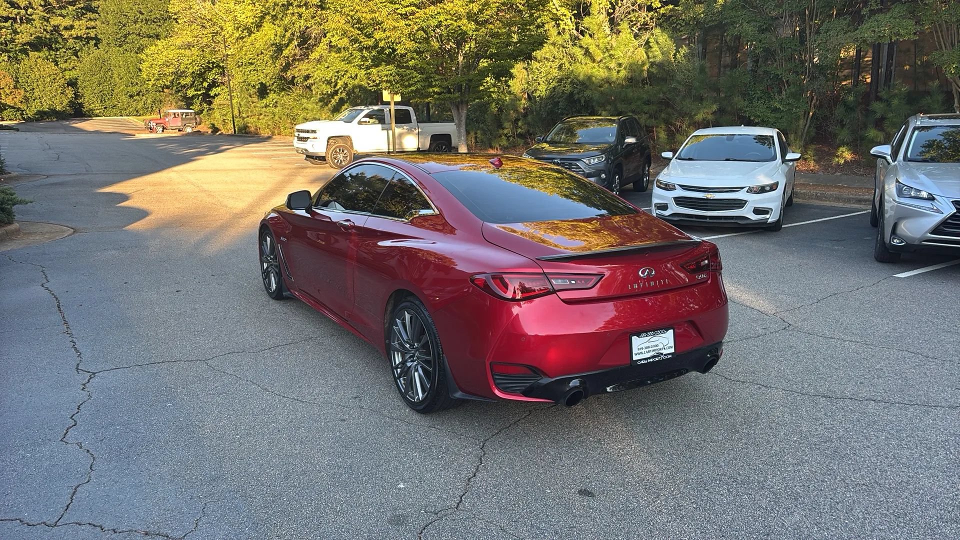 Used 2017 INFINITI Q60 Red Sport 400 RWD image 7