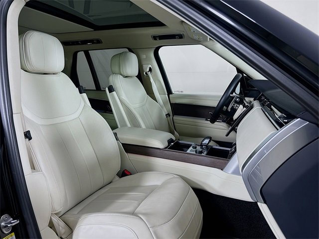 Certified 2023 Land Rover Range Rover SE image 29