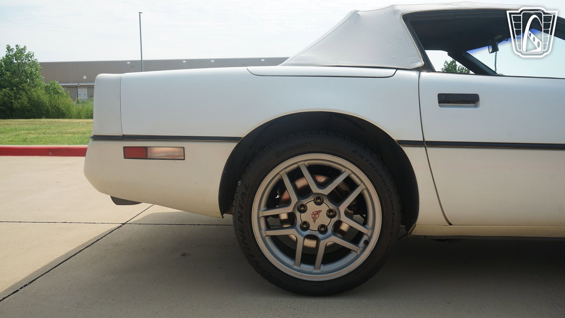 Used 1989 Chevrolet Corvette Convertible image 40
