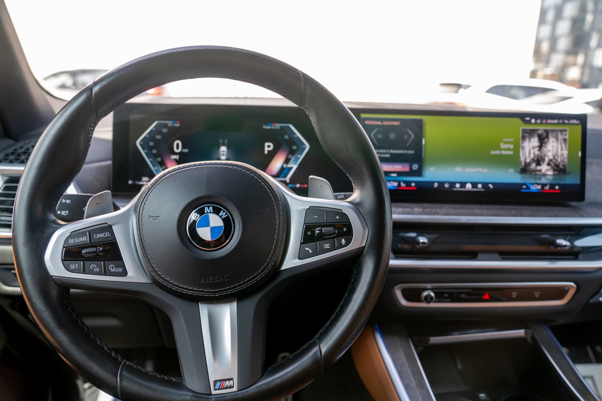 Used 2024 BMW X5 sDrive40i w/ M Sport Package RWD image 28