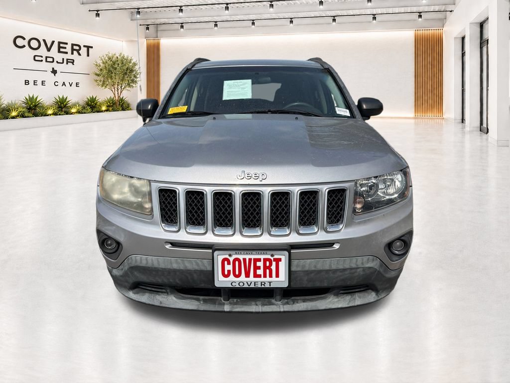 Used 2015 Jeep Compass Sport w/ Power Value Group FWD image 3