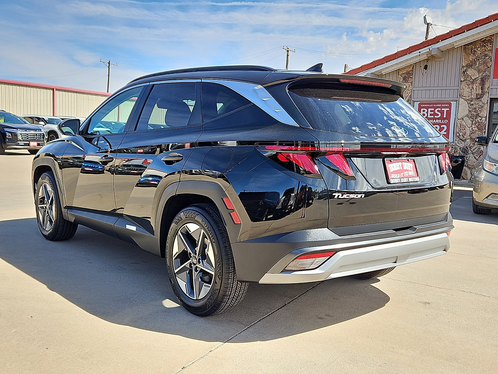 Used 2025 Hyundai Tucson SEL FWD image 2