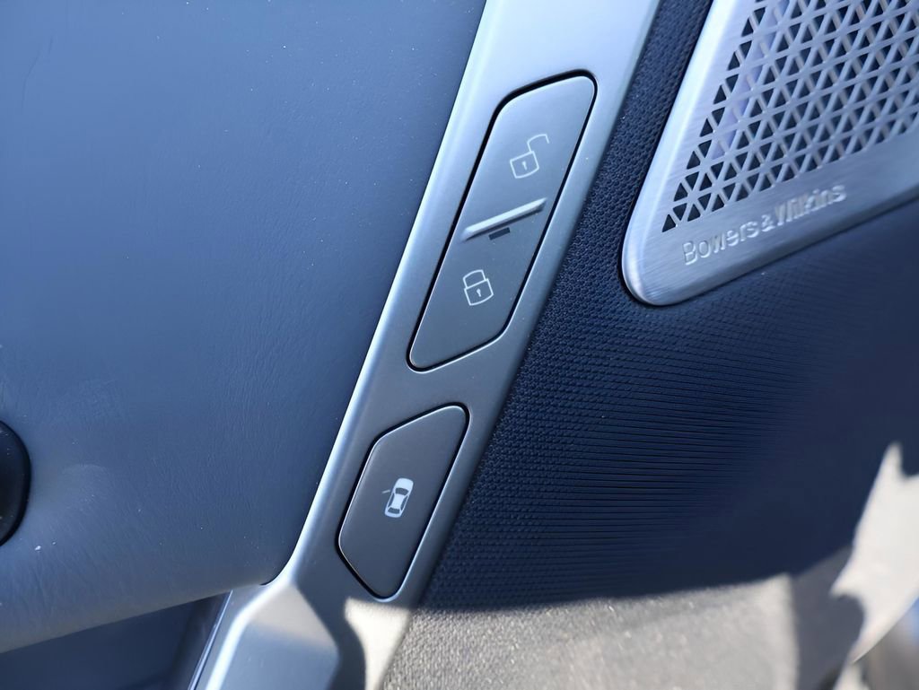 New 2025 BMW iX M60 image 53