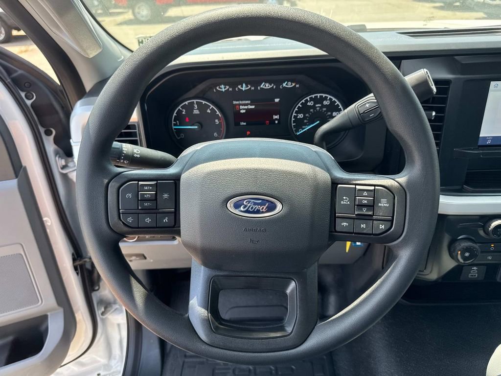 New 2025 Ford F350 XL w/ XL Chrome Package image 8