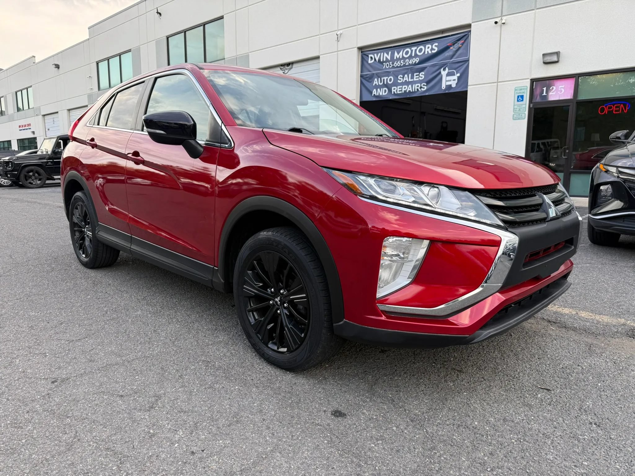Used 2019 Mitsubishi Eclipse Cross LE AWD/4WD image 2