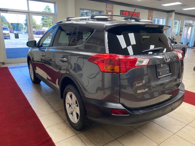Used 2014 Toyota RAV4 XLE image 3