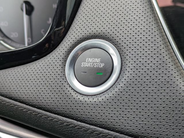 Certified 2024 Cadillac XT5 Luxury image 33