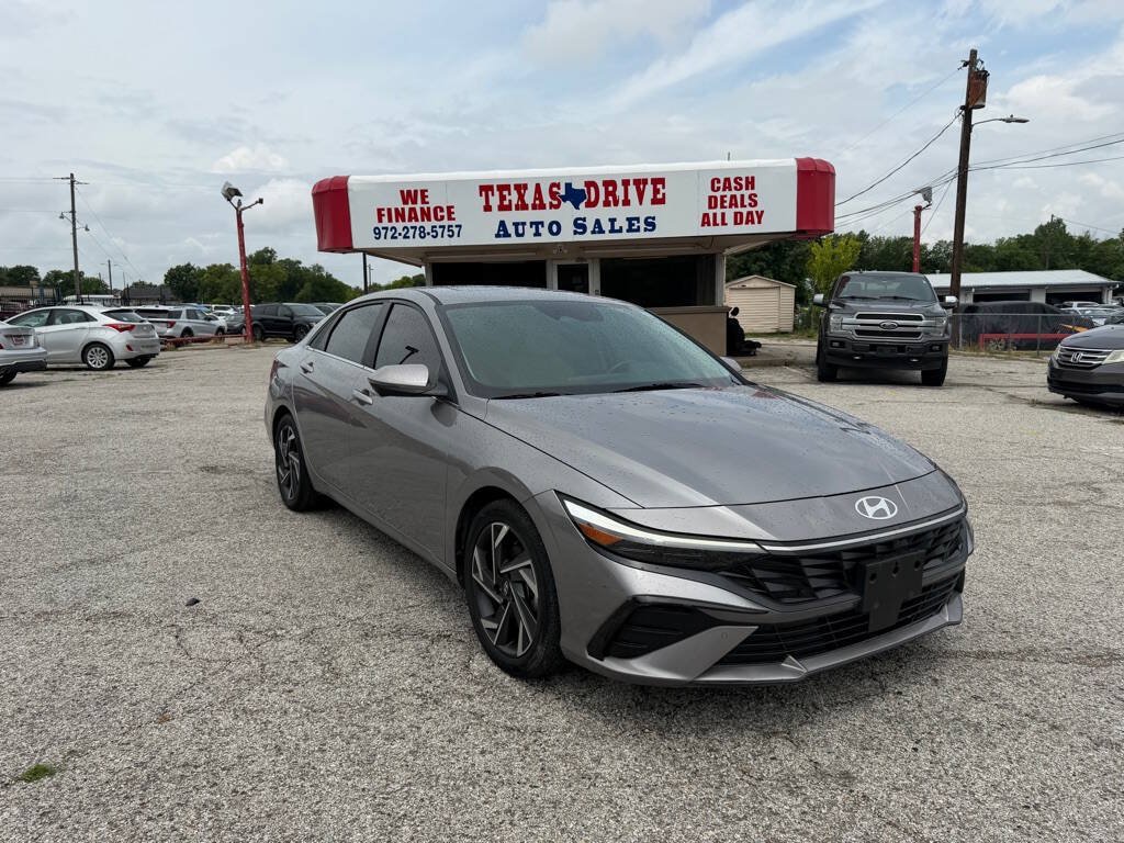 Used 2024 Hyundai Elantra Limited