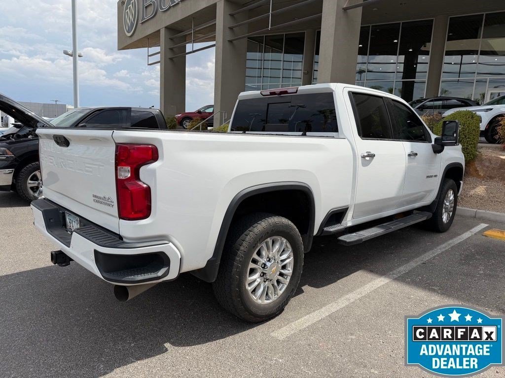 Certified 2023 Chevrolet Silverado 3500 High Country AWD/4WD image 3
