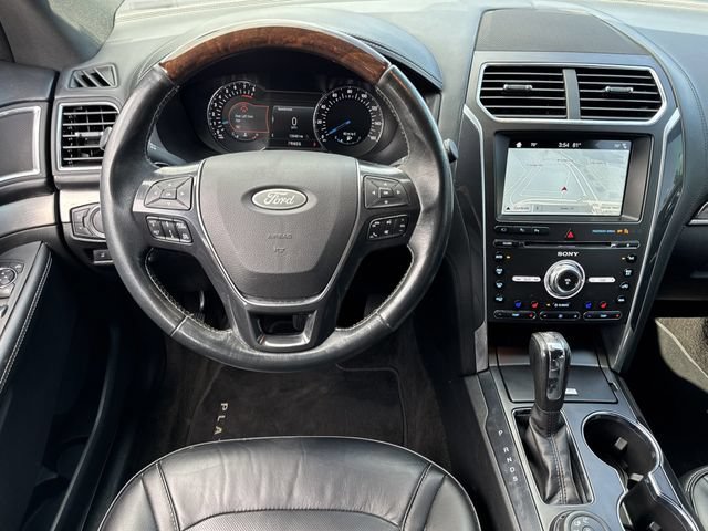Used 2017 Ford Explorer Platinum AWD/4WD image 17