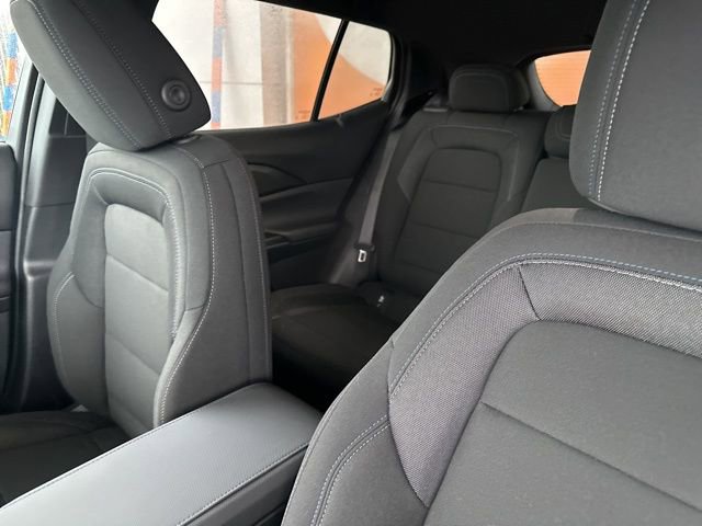 New 2026 Chevrolet Equinox EV LT w/ Comfort Package FWD image 18