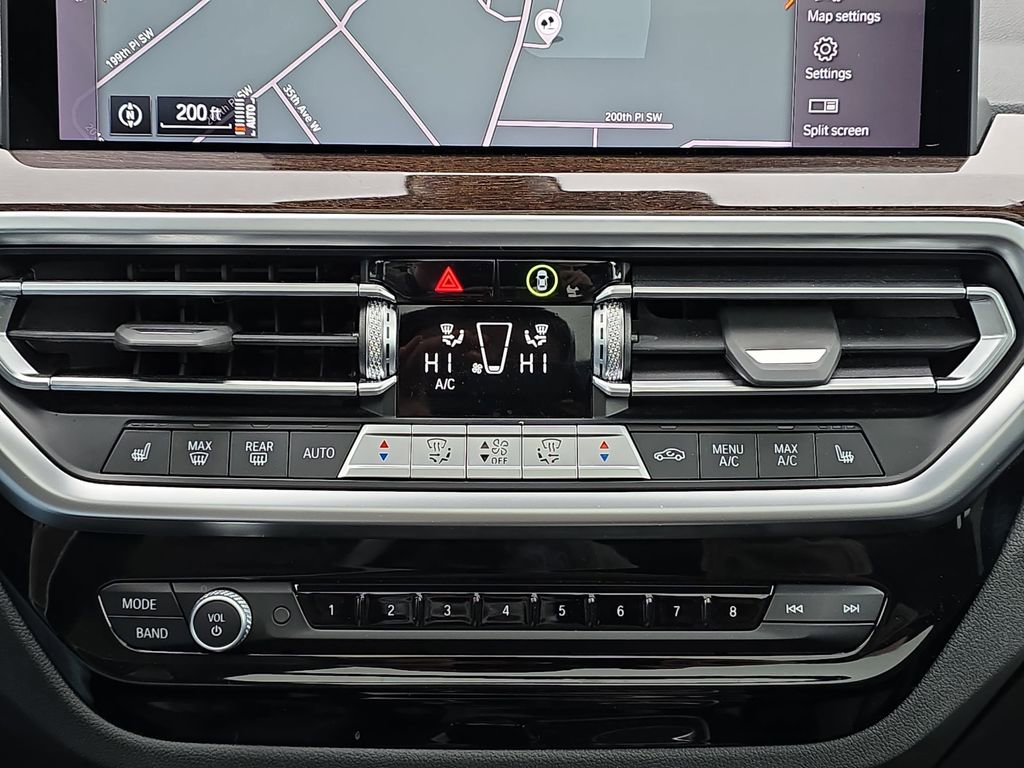 Used 2024 BMW X3 xDrive30i w/ Premium Package image 27