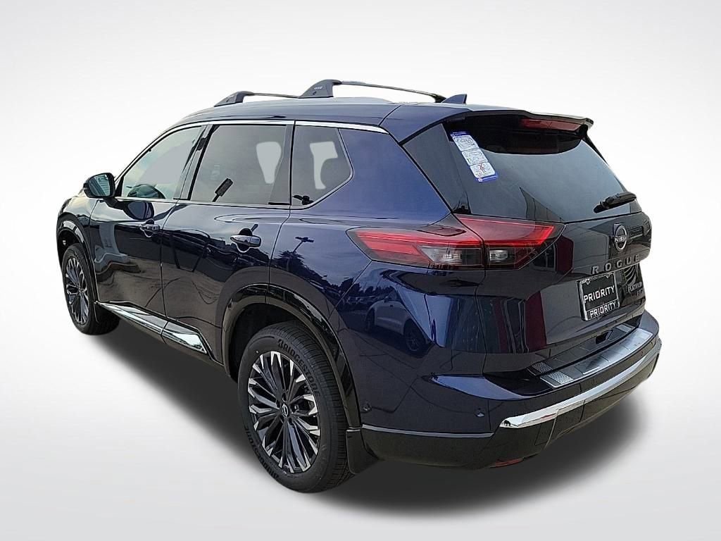 New 2026 Nissan Rogue Platinum image 3