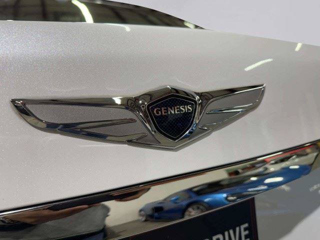 Used 2019 Genesis G90 5.0 Ultimate RWD image 19