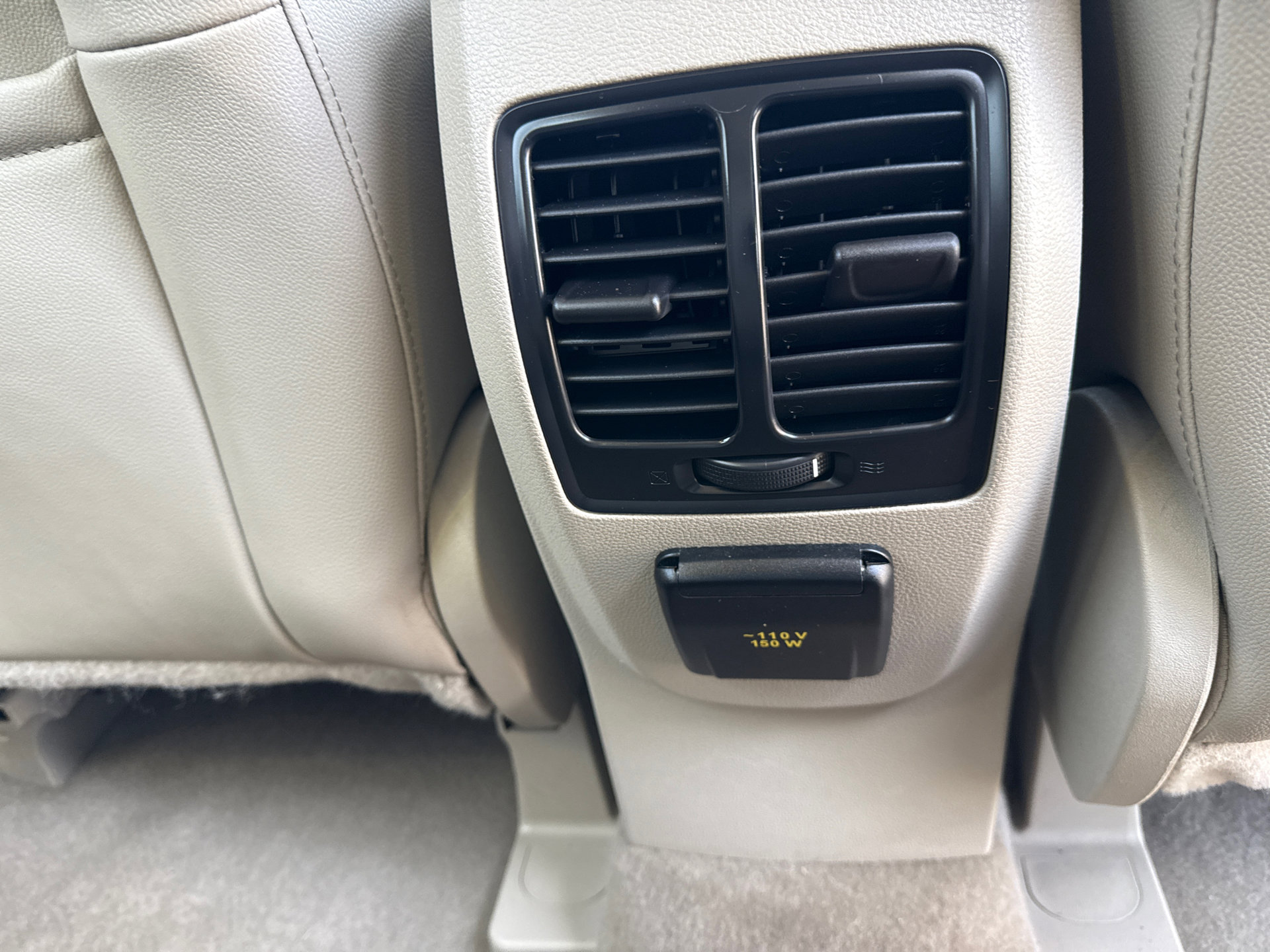 Used 2016 Ford Escape Titanium w/ Equipment Group 301A image 18