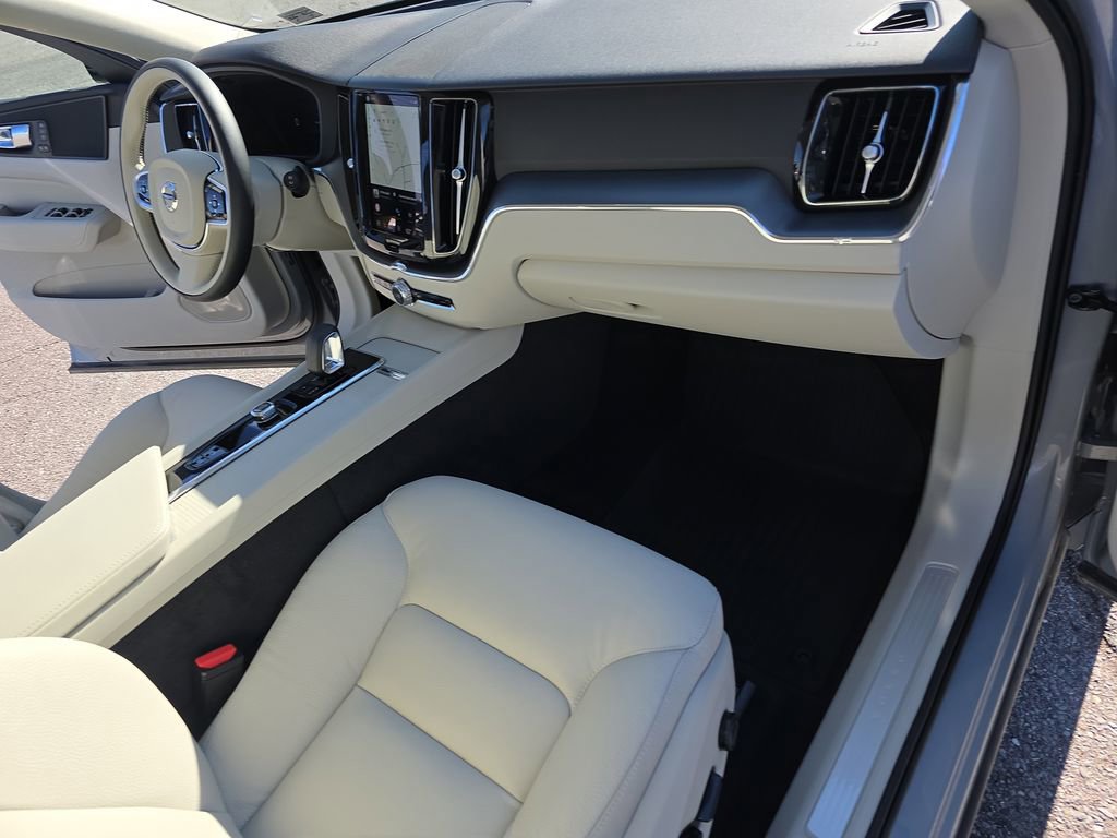 Used 2025 Volvo XC60 T8 Core w/ Protection Package Premier image 13