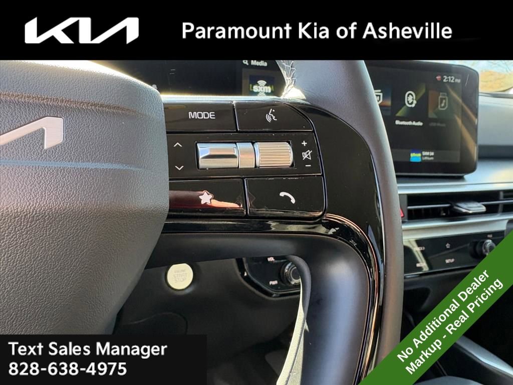 New 2026 Kia Sorento LX image 12