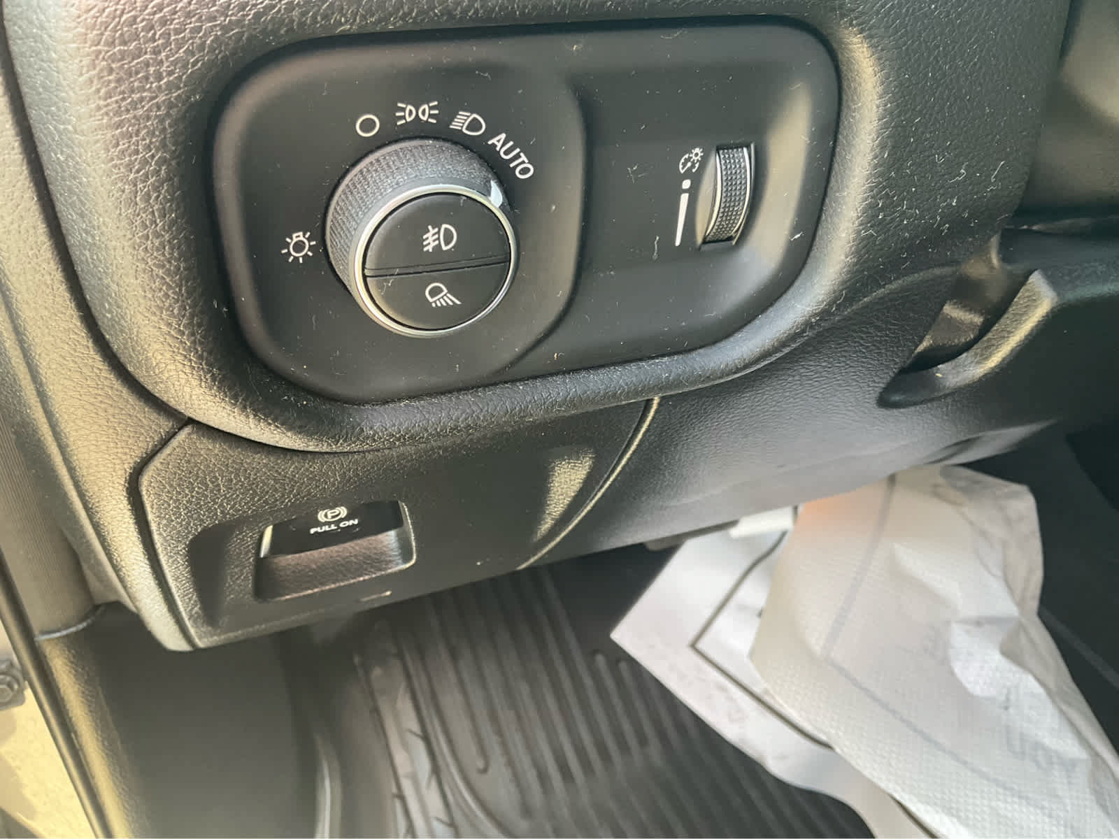 Used 2024 RAM 1500 Big Horn AWD/4WD image 12