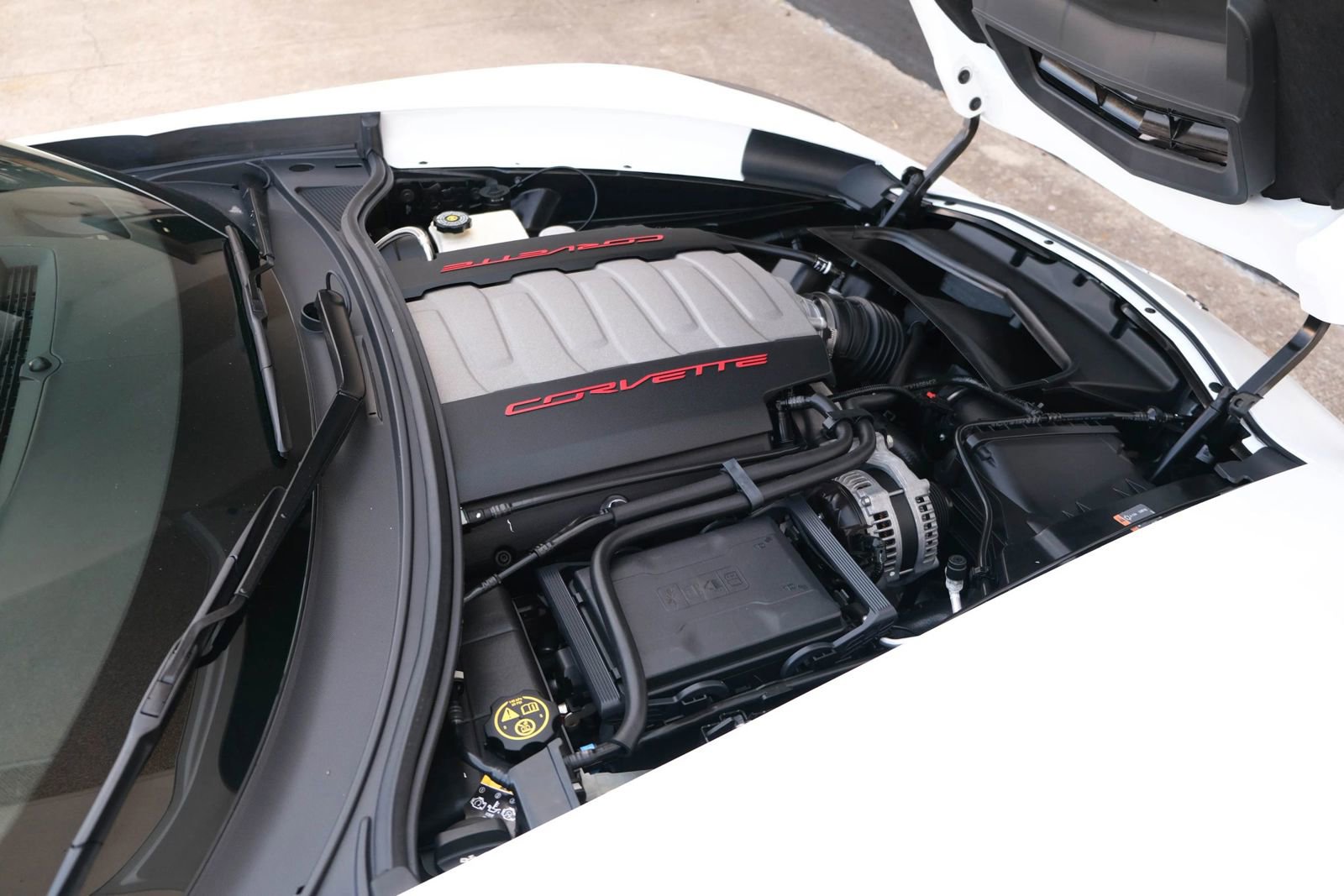 Used 2016 Chevrolet Corvette Stingray w/ 3LT w/ 3LT Preferred Equipment Group image 19