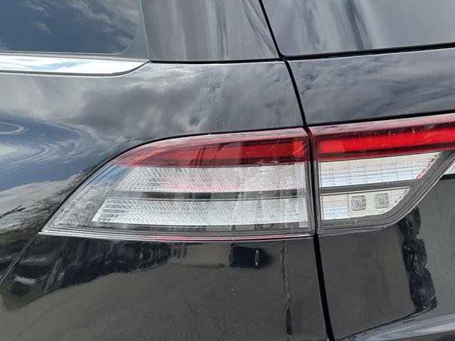 Used 2021 Lincoln Aviator Reserve w/ Equipment Group 201A AWD/4WD image 9