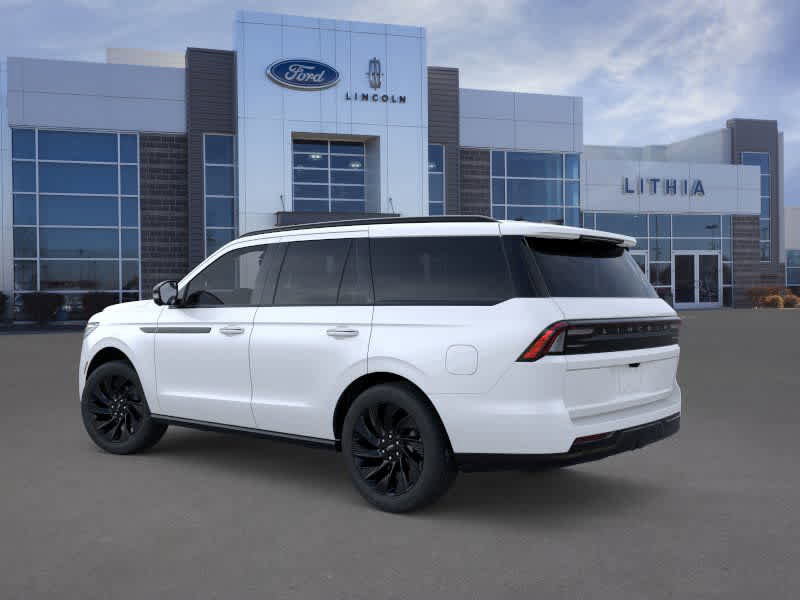 New 2026 Lincoln Navigator Reserve w/ Jet Appearance Package image 4