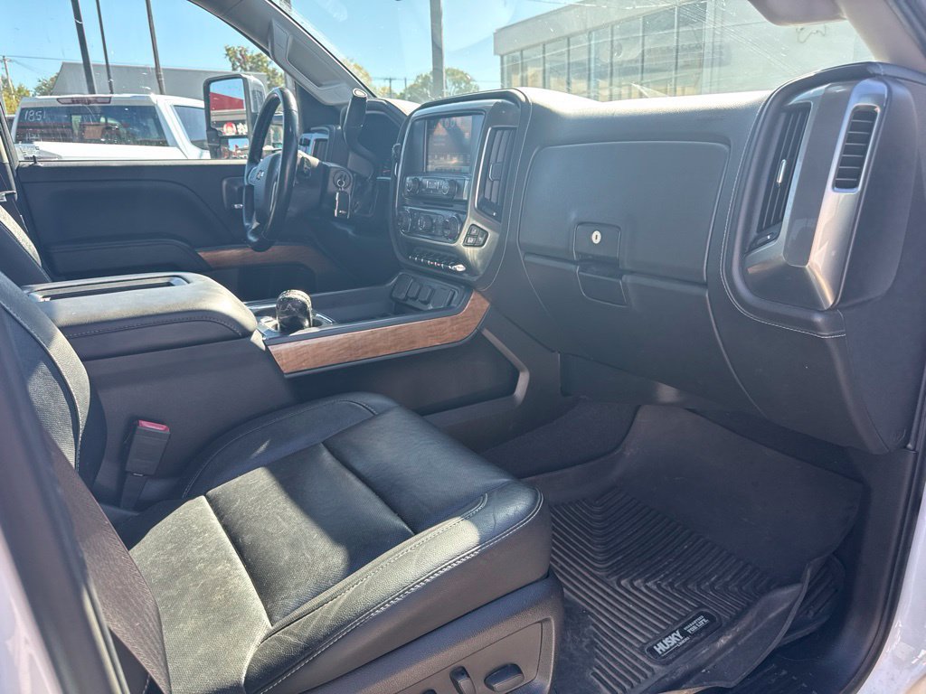 Used 2019 Chevrolet Silverado 3500 LTZ w/ Duramax Plus Package AWD/4WD image 23