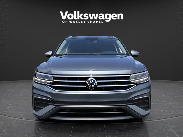 Certified 2024 Volkswagen Tiguan Wolfsburg Edition FWD image 3