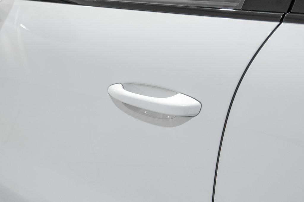 Used 2020 Porsche Cayenne Turbo image 36