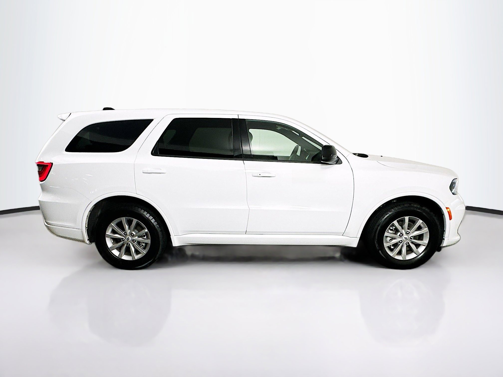 Used 2025 Dodge Durango GT RWD image 10