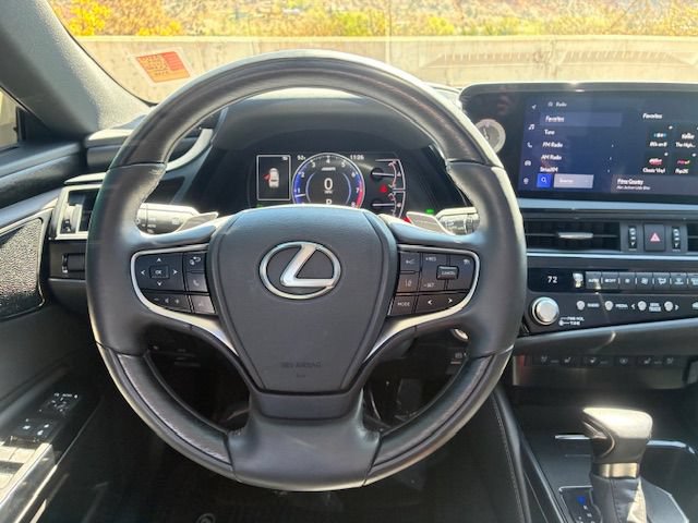 Used 2024 Lexus ES 350 Ultra Luxury w/ Accessory Package (Z1) FWD image 13
