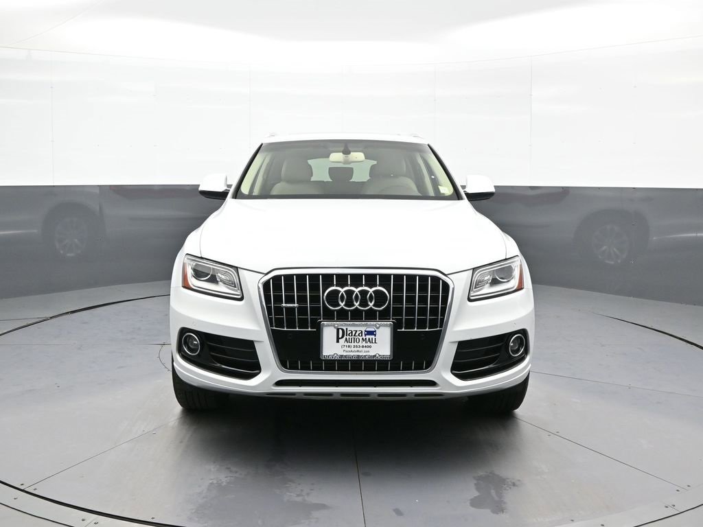 Used 2016 Audi Q5 2.0T Premium Plus w/ Technology Package image 2