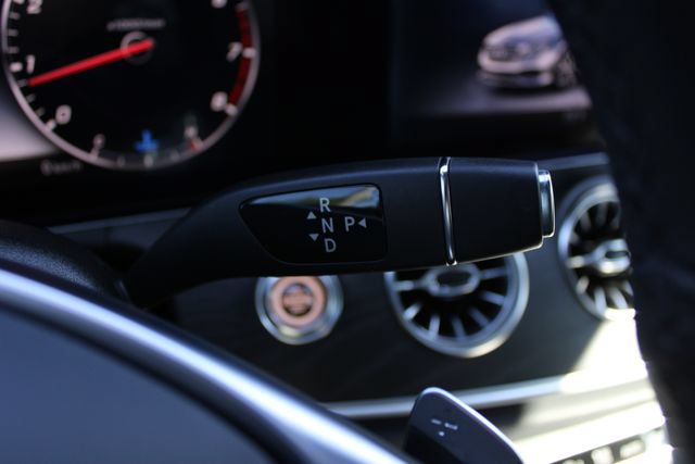 Used 2018 Mercedes-Benz E 400 4MATIC Coupe image 11