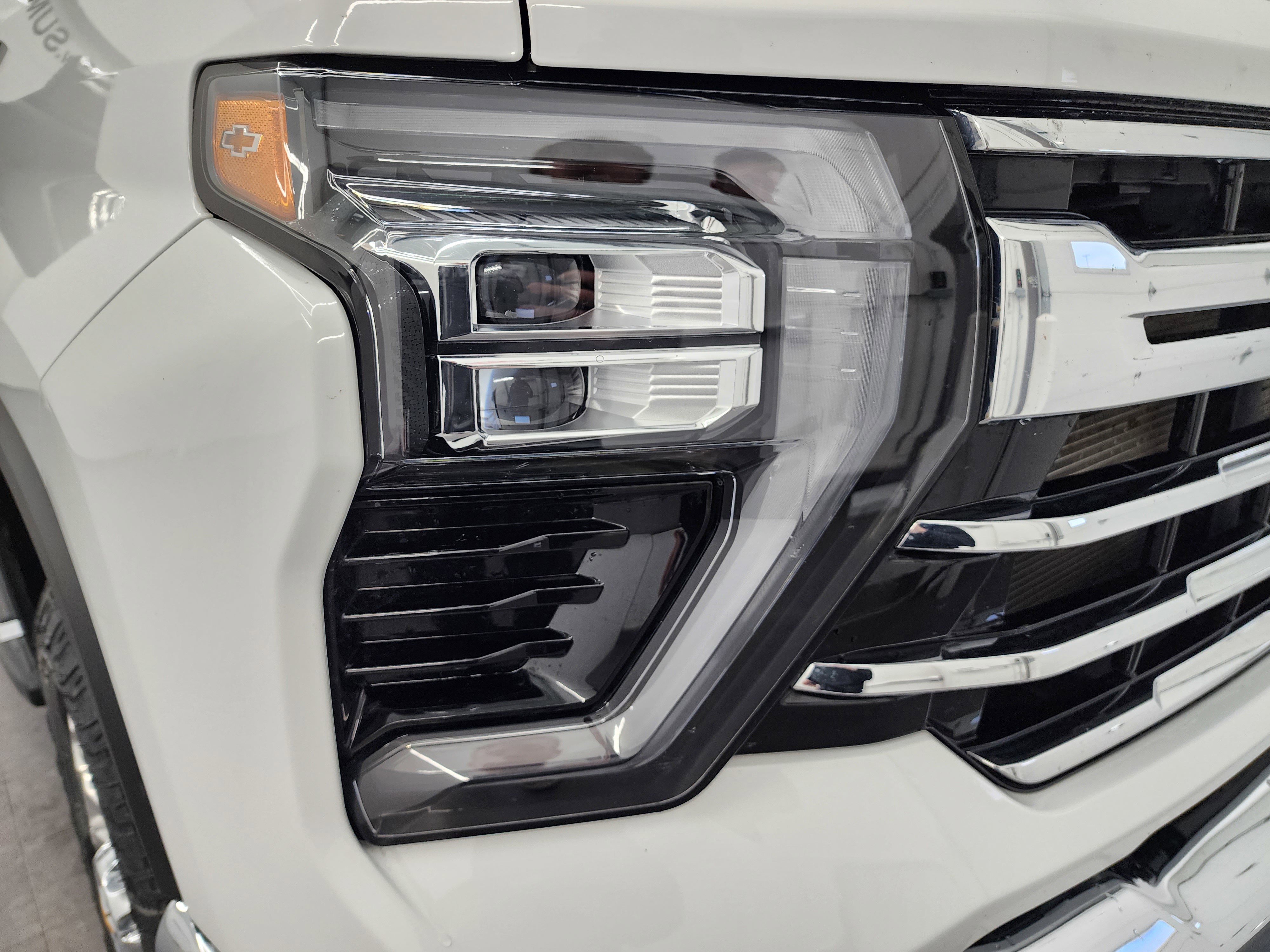 Used 2024 Chevrolet Silverado 2500 LTZ w/ LTZ Plus Package image 27